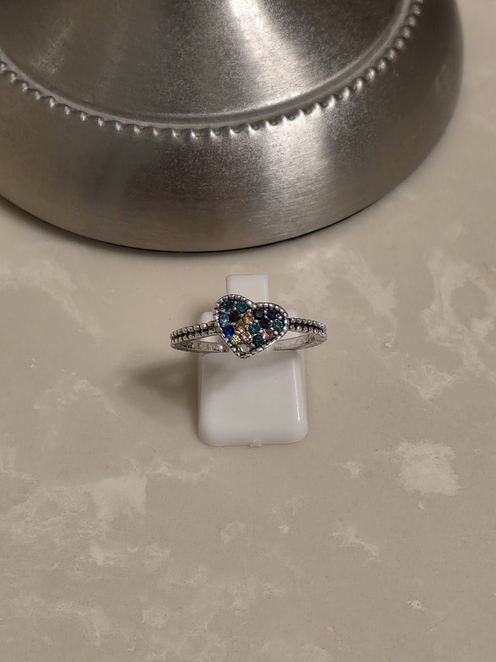 Silver Heart Ring with Multicolor Gem Accents Size 8.5